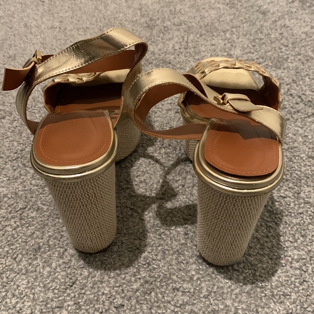 Idore Gold Platforms - Picture 5 of 10